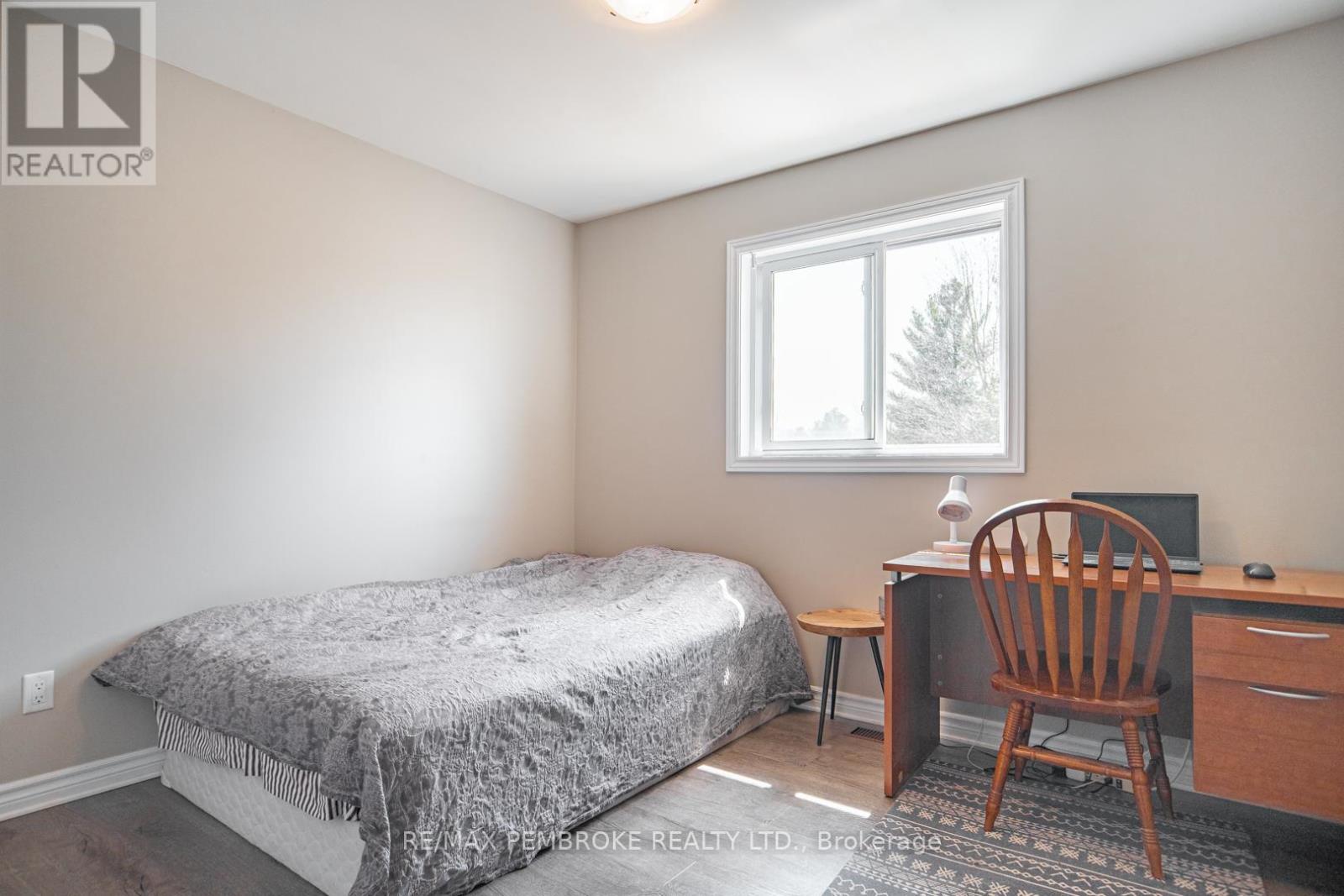 2073 Sandstone Crescent, Petawawa, Ontario  K8H 0B2 - Photo 21 - X13042728