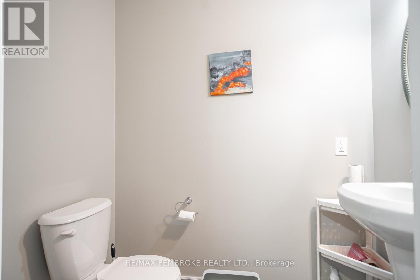 2073 Sandstone Crescent, Petawawa, Ontario  K8H 0B2 - Photo 23 - X13042728