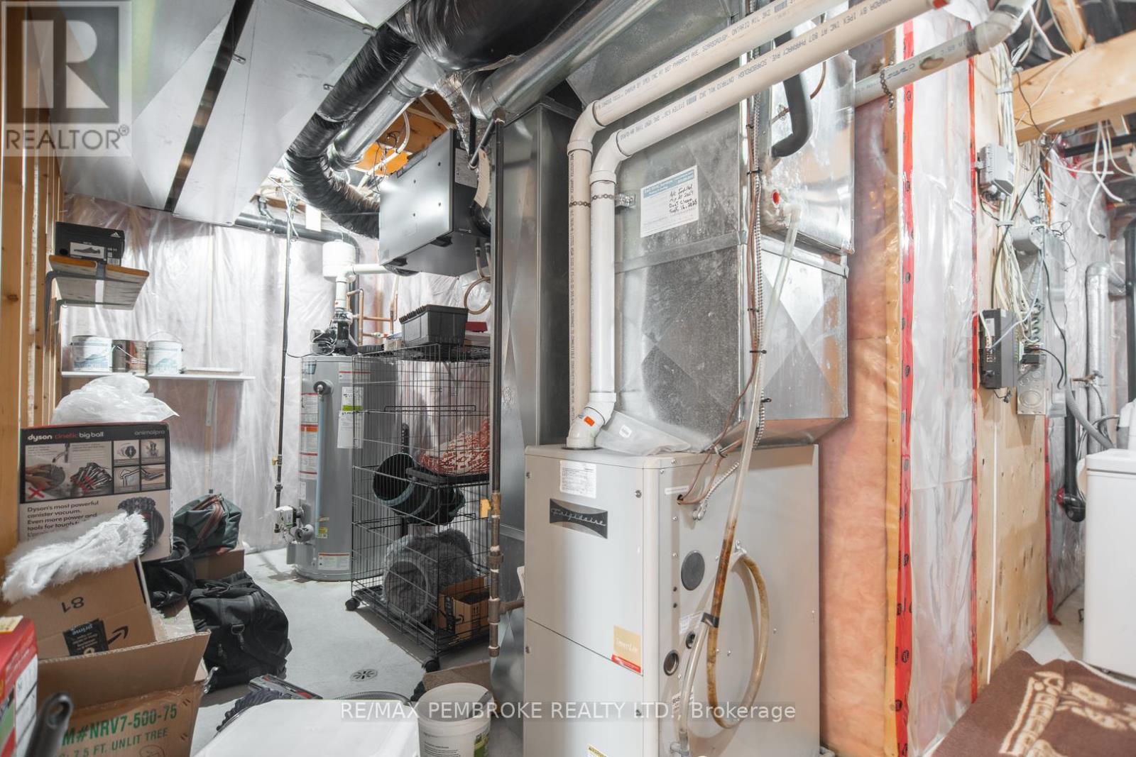 2073 Sandstone Crescent, Petawawa, Ontario  K8H 0B2 - Photo 29 - X13042728