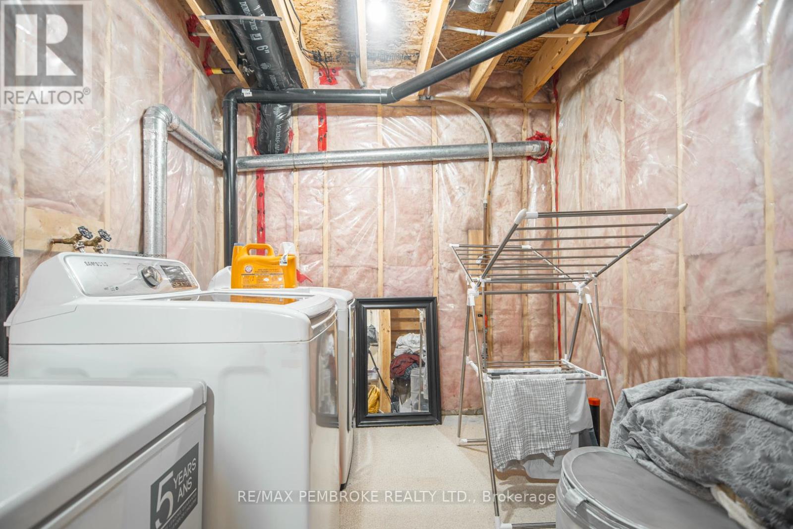 2073 Sandstone Crescent, Petawawa, Ontario  K8H 0B2 - Photo 30 - X13042728