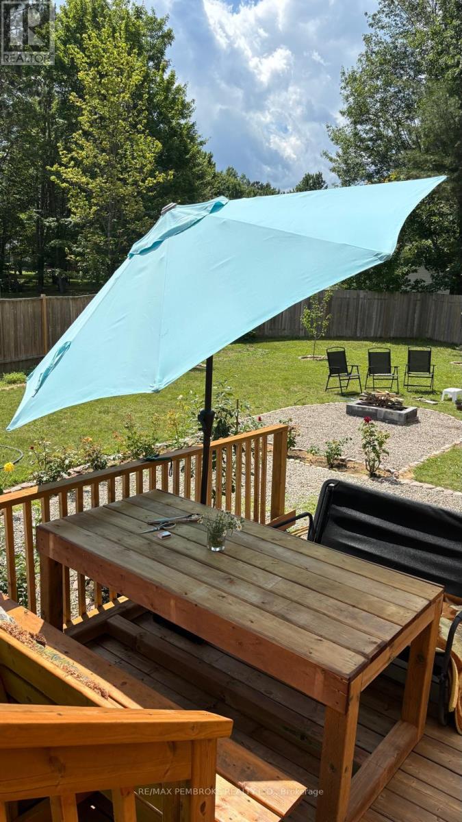 2073 Sandstone Crescent, Petawawa, Ontario  K8H 0B2 - Photo 45 - X13042728