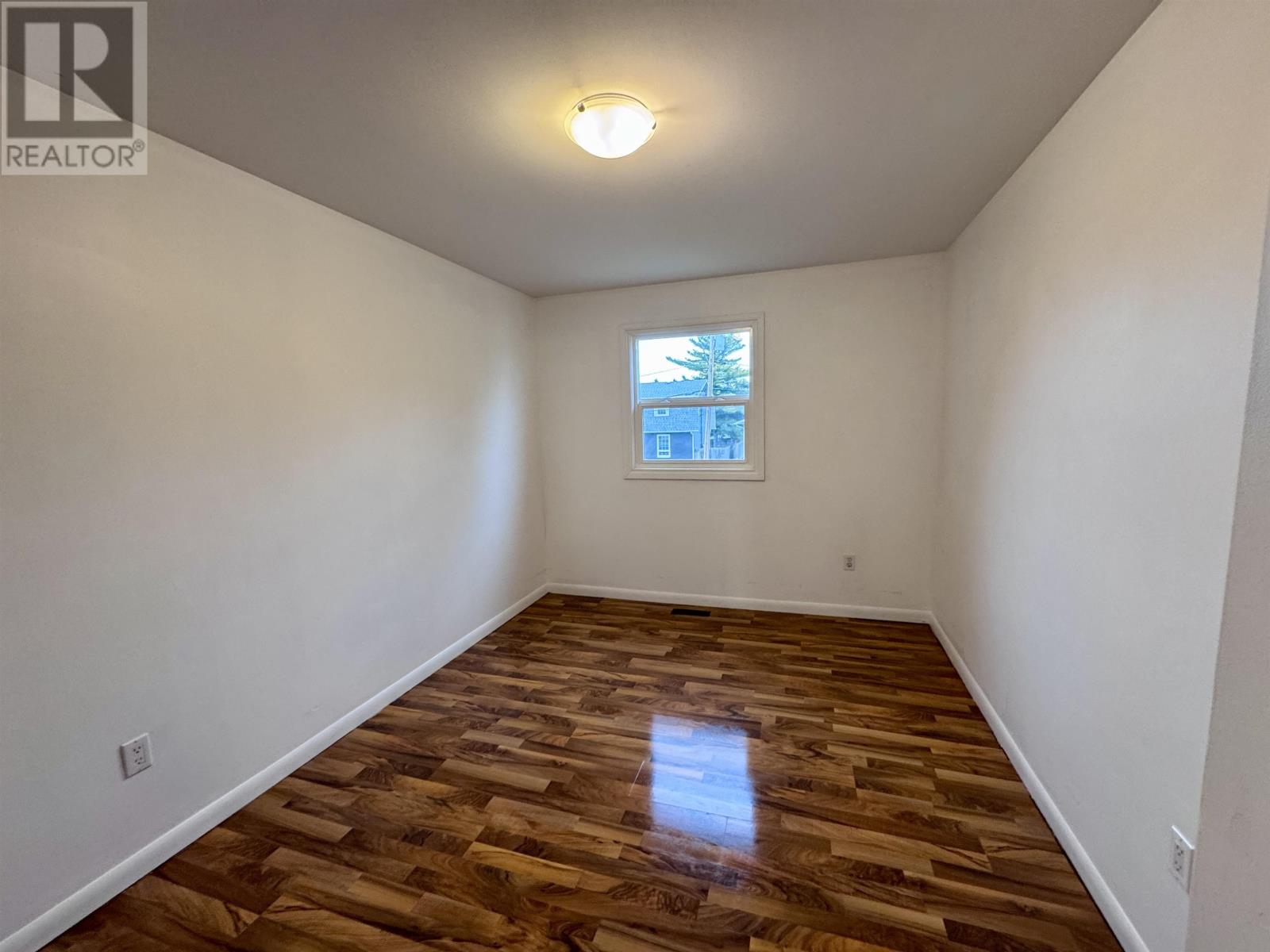 1039 Williams Ave, Fort Frances, Ontario  P9A 3P4 - Photo 15 - TB2600802