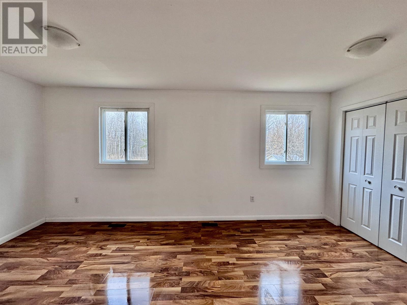 1039 Williams Ave, Fort Frances, Ontario  P9A 3P4 - Photo 18 - TB2600802