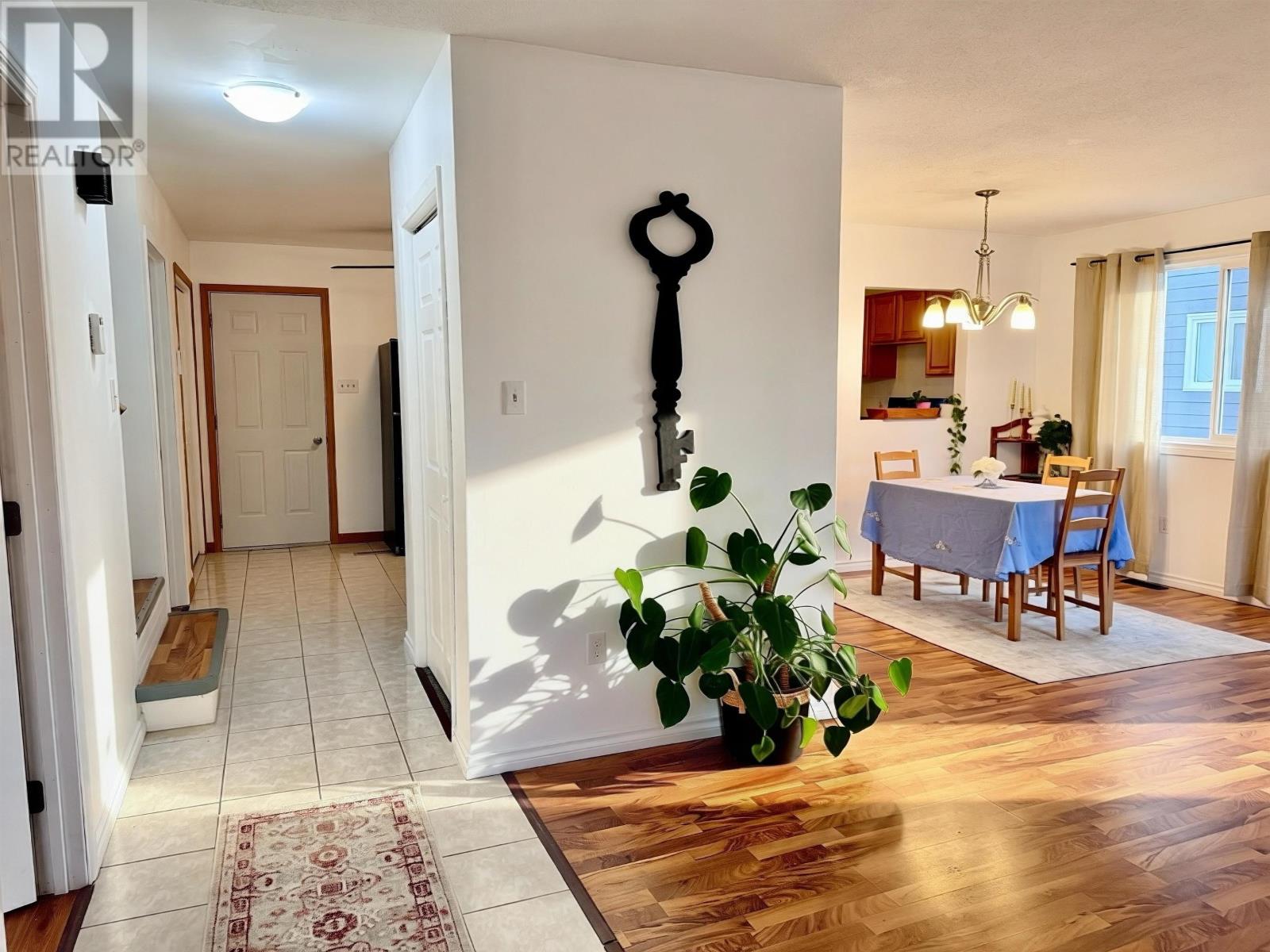 1039 Williams Ave, Fort Frances, Ontario  P9A 3P4 - Photo 3 - TB2600802