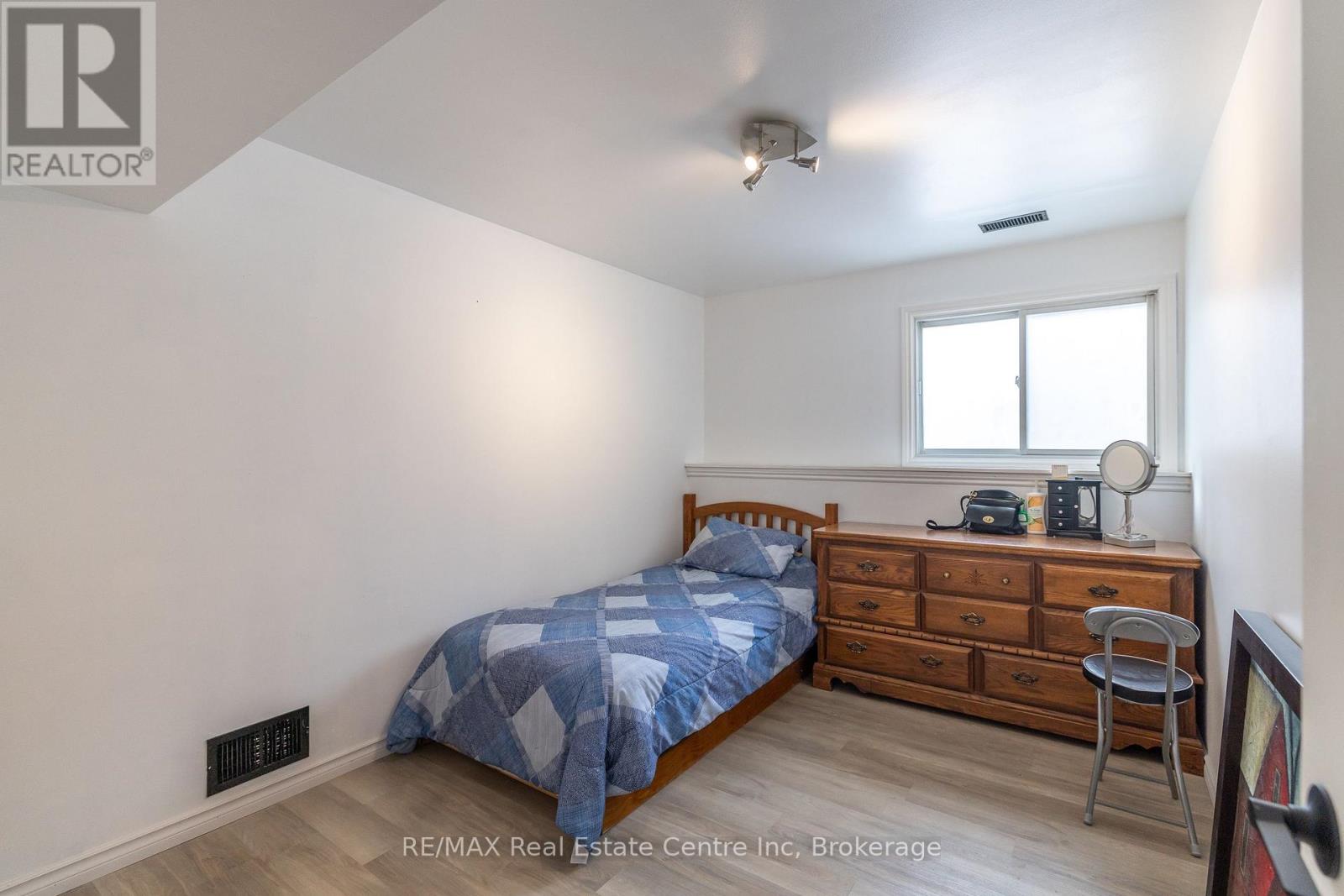 7730 Sixth Line, Centre Wellington, Ontario  N0B 1S0 - Photo 31 - X12951650