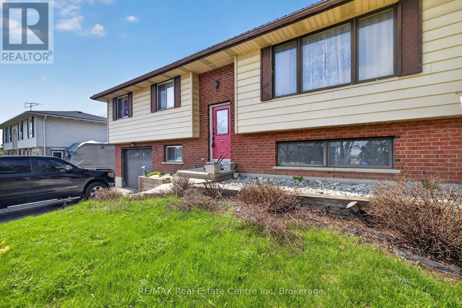 7730 Sixth Line, Centre Wellington, Ontario  N0B 1S0 - Photo 3 - X12951650