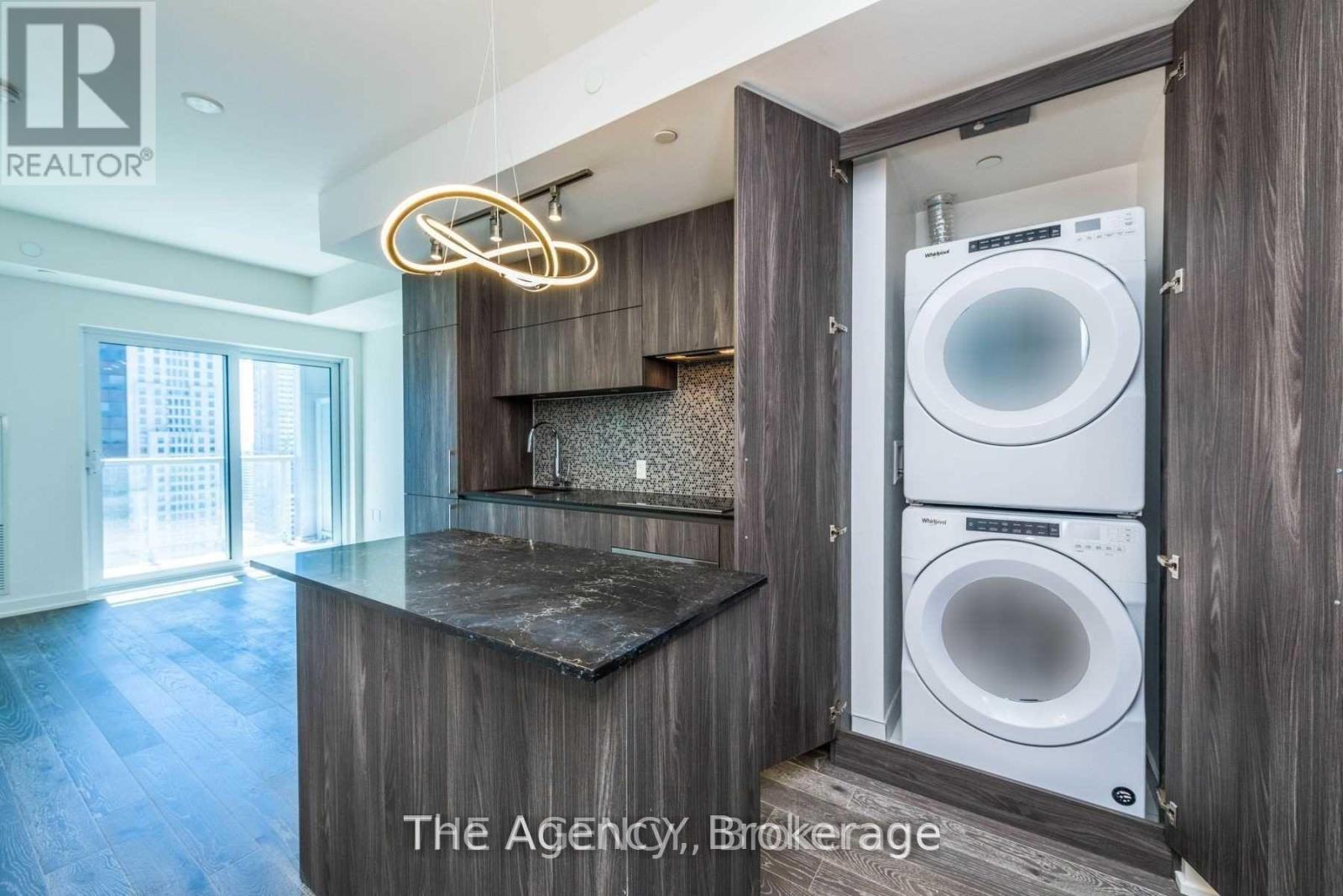 3412 - 1 Yorkville Avenue, Toronto, Ontario  M4W 0B1 - Photo 18 - C13042588