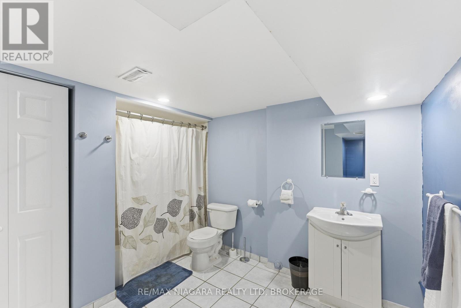 45 Meredith Drive, St. Catharines, Ontario  L2M 6R5 - Photo 18 - X13042666