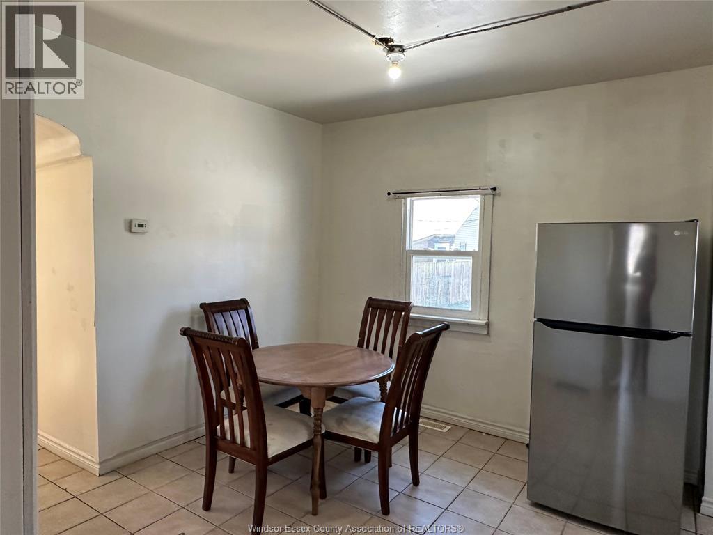 414 Crawford Avenue, Windsor, Ontario  N9A 5C4 - Photo 6 - 26009174