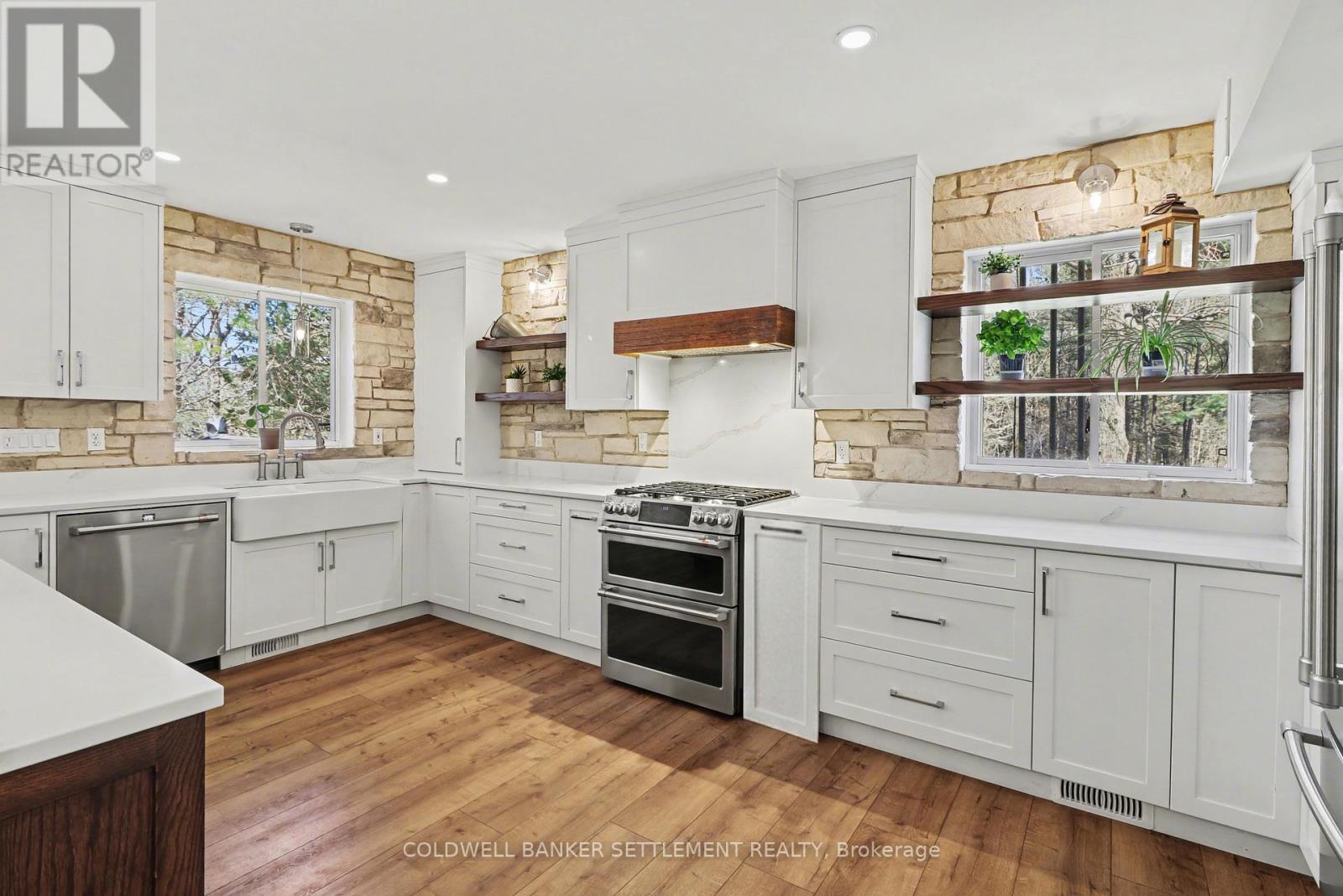 135 Barr Place, Drummond/north Elmsley, Ontario  K7H 3C7 - Photo 3 - X13042610