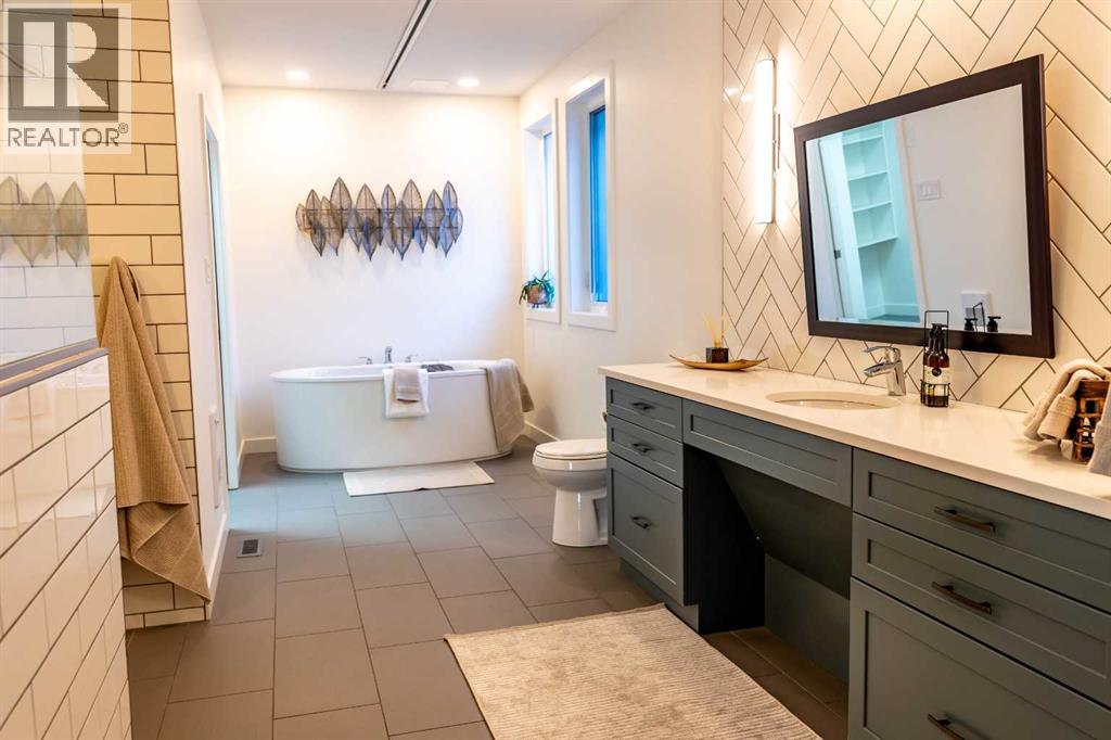 108 Gateway Mews S, Lethbridge, Alberta  T1K 5S2 - Photo 21 - A2291457