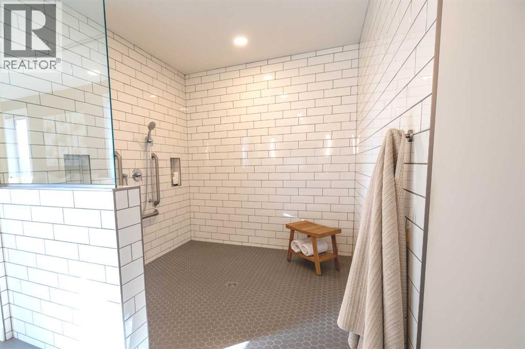 108 Gateway Mews S, Lethbridge, Alberta  T1K 5S2 - Photo 25 - A2291457