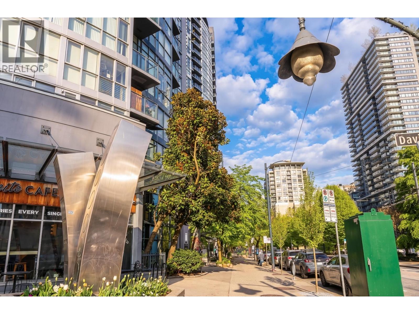 2908 1199 Seymour Street, Vancouver, British Columbia  V6B 1K3 - Photo 3 - R3115066