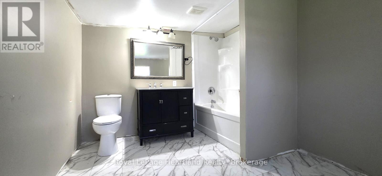 42656 Graham Road, Huron East, Ontario  N0G 1H0 - Photo 12 - X13042604