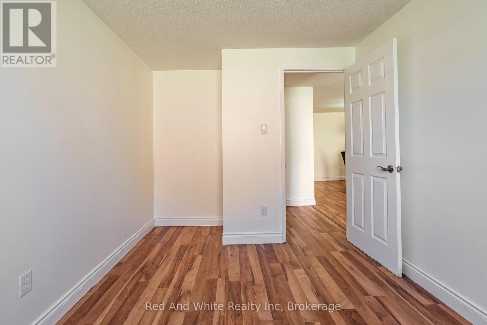 80 - 65 Glamis Road, Cambridge, Ontario  N1R 6W4 - Photo 20 - X13042654