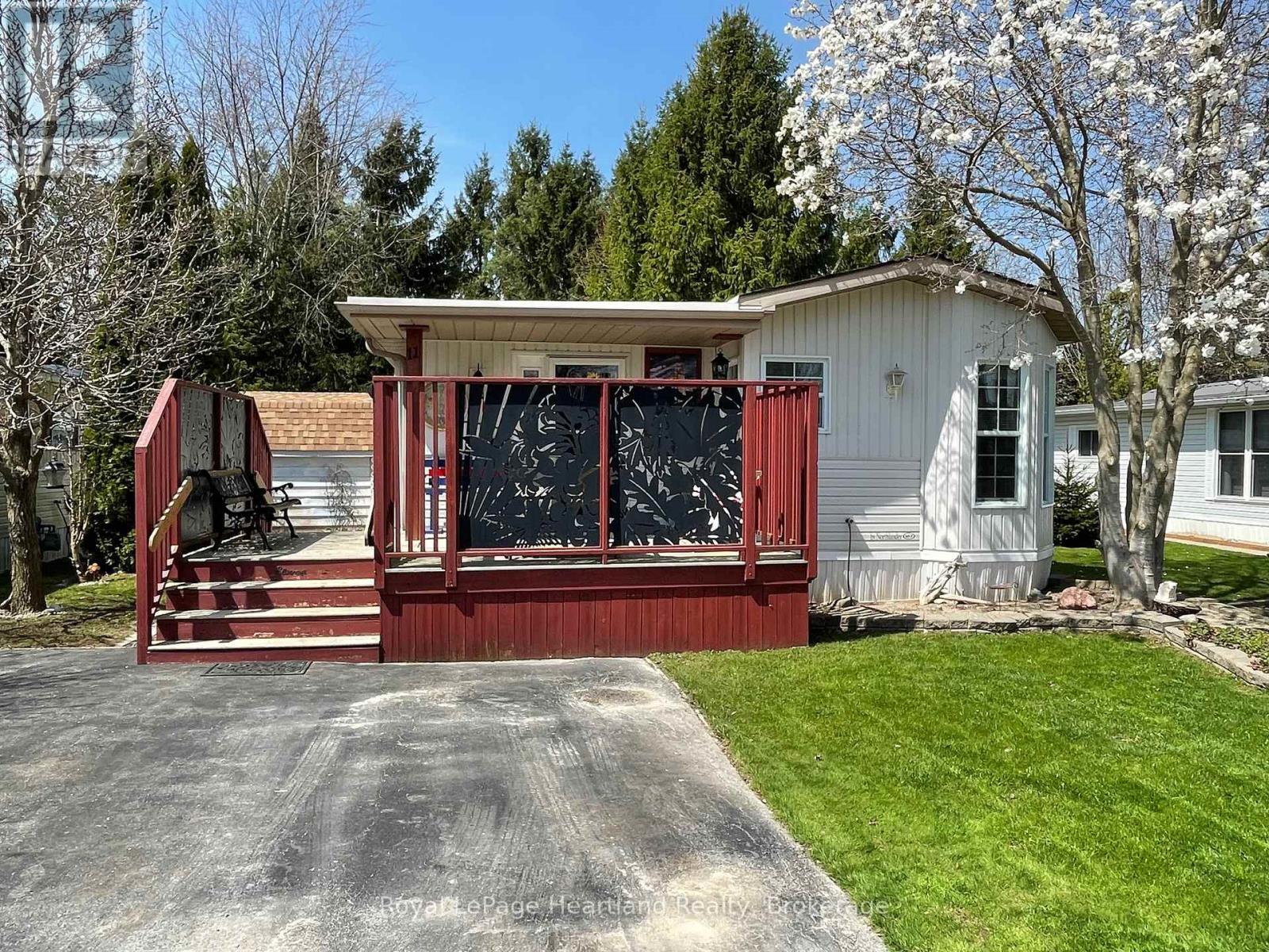 11 - 77719 BLUEWATER HIGHWAY, Bluewater, Ontario