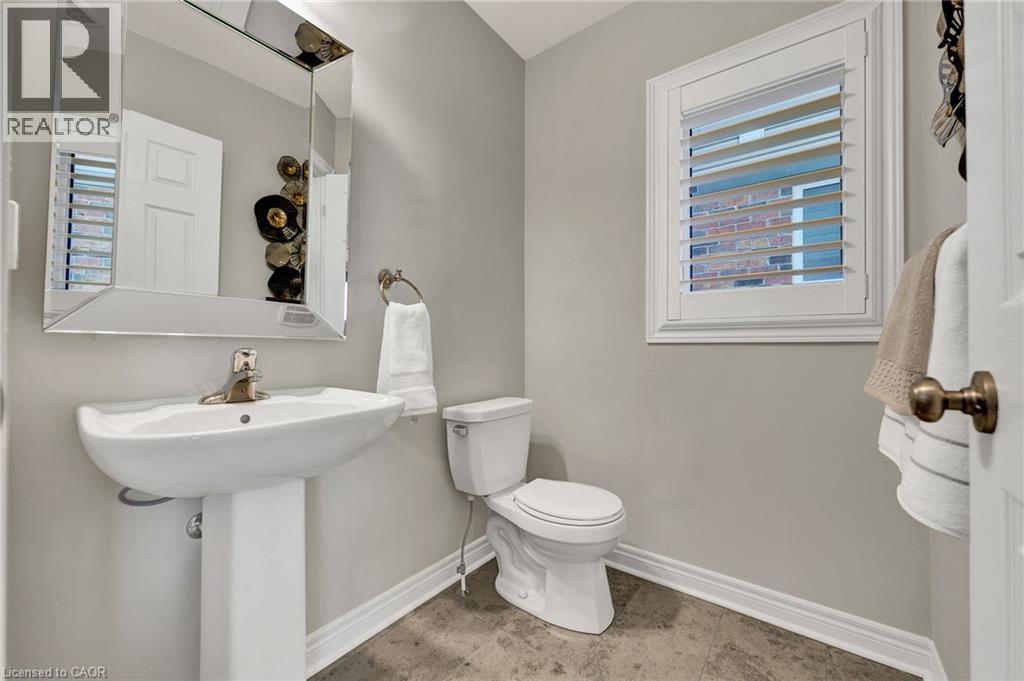 15 Pieter Vos Drive, Kitchener, Ontario  N2P 0G1 - Photo 14 - 40814937