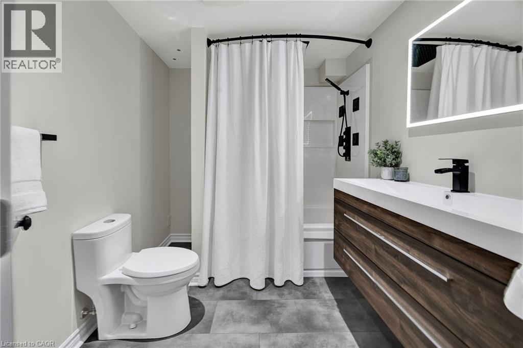 15 Pieter Vos Drive, Kitchener, Ontario  N2P 0G1 - Photo 38 - 40814937