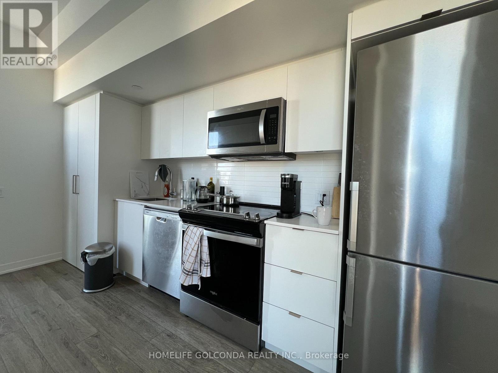 1211 - 500 Wilson Avenue, Toronto, Ontario  M3H 0E5 - Photo 3 - C13042598