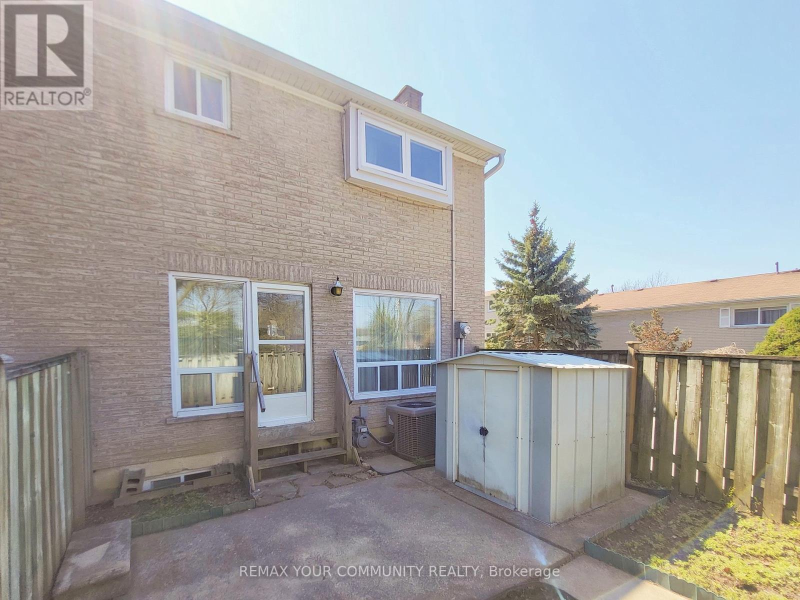 1 - 79 Rameau Drive, Toronto, Ontario  M2H 1T6 - Photo 3 - C13042608