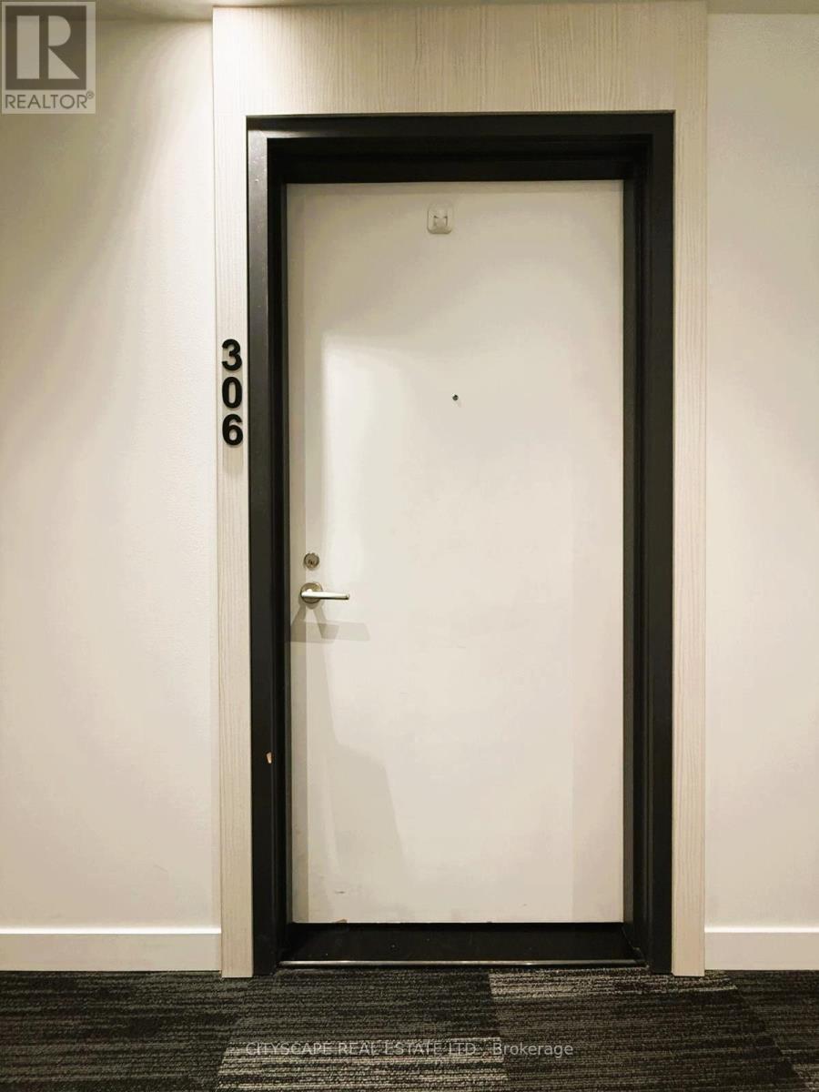 306 - 185 Alberta Avenue, Toronto, Ontario  M6C 0A5 - Photo 2 - C13042612