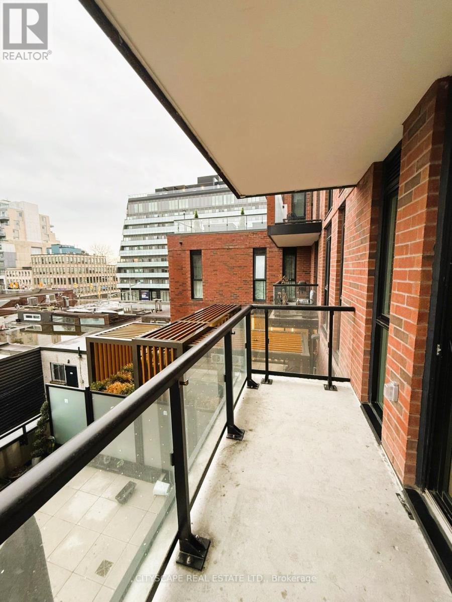 306 - 185 Alberta Avenue, Toronto, Ontario  M6C 0A5 - Photo 25 - C13042612