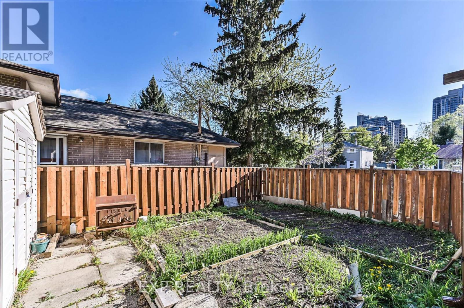 38 Logandale Road, Toronto, Ontario  M2N 4H4 - Photo 38 - C13042684