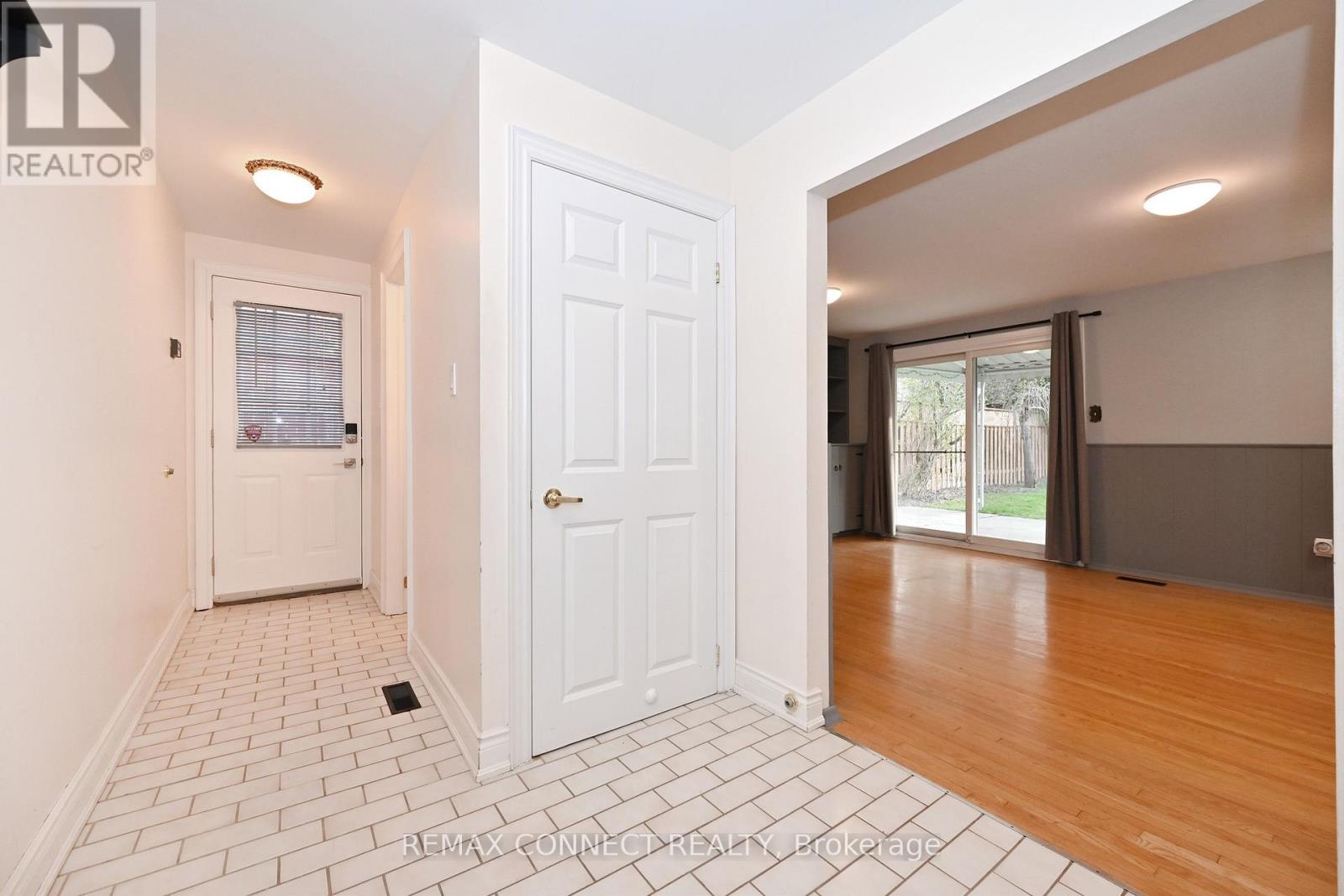 60 Brian Drive, Toronto, Ontario  M2J 3Y3 - Photo 22 - C13042718