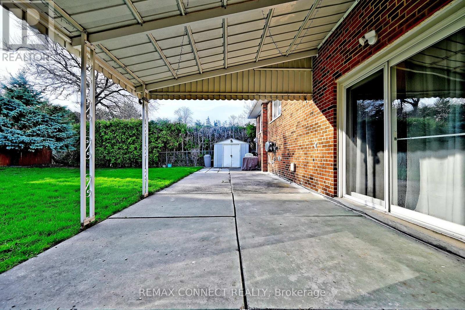 60 Brian Drive, Toronto, Ontario  M2J 3Y3 - Photo 33 - C13042718