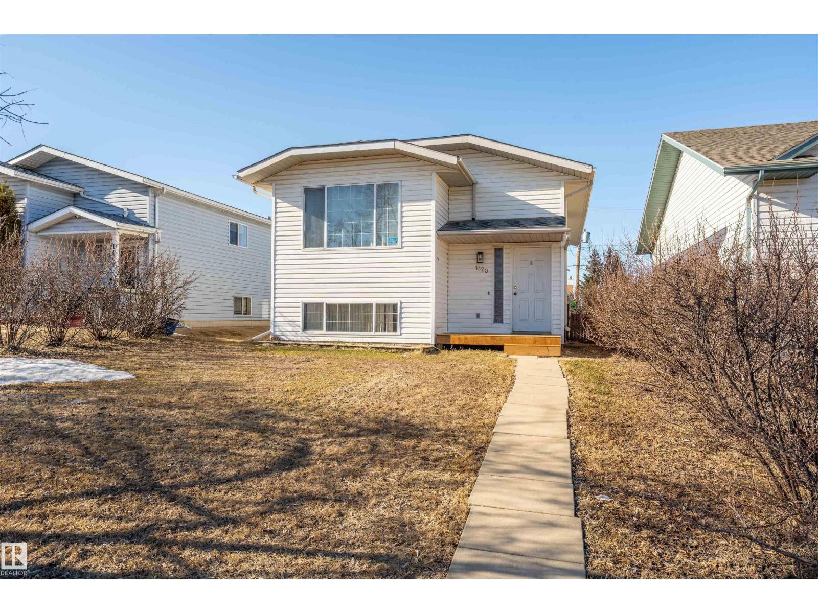 1320 8 AV, cold lake, Alberta