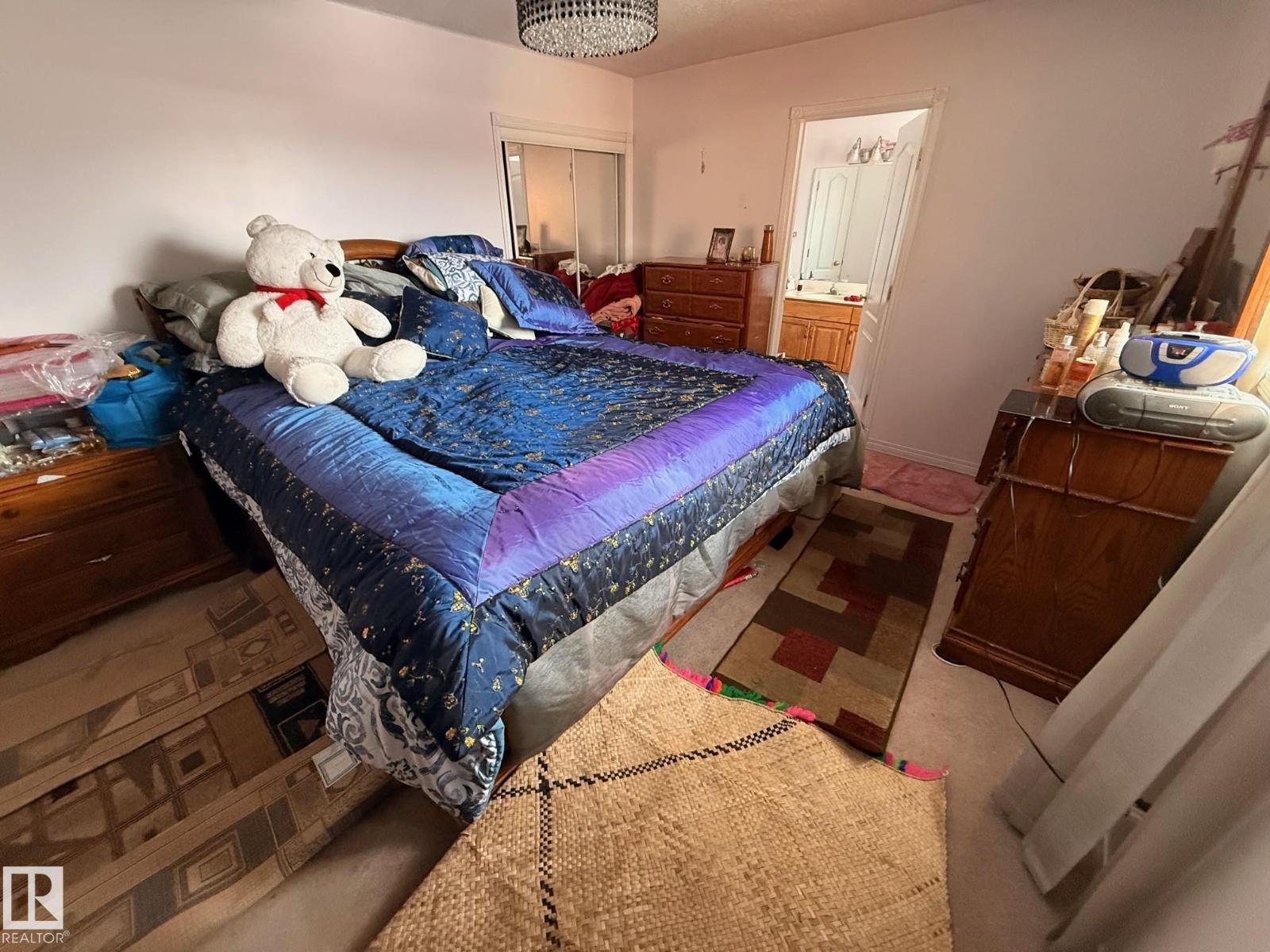 10644 155 St Nw, Edmonton, Alberta  T5P 2M5 - Photo 10 - E4484124