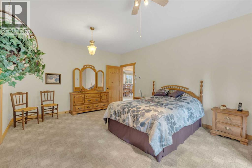 332, 27111 Highway 597, Rural Lacombe County, Alberta  T0M 0J0 - Photo 14 - A2302645