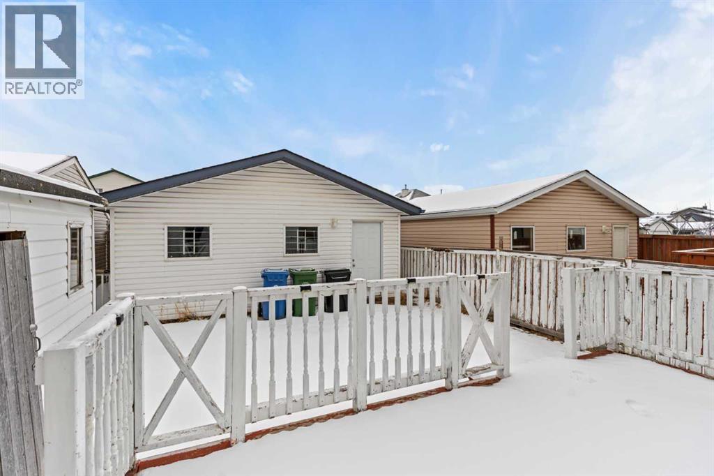 148 Martin Crossing Crescent Ne, Calgary, Alberta  T3J 3S9 - Photo 35 - A2297596