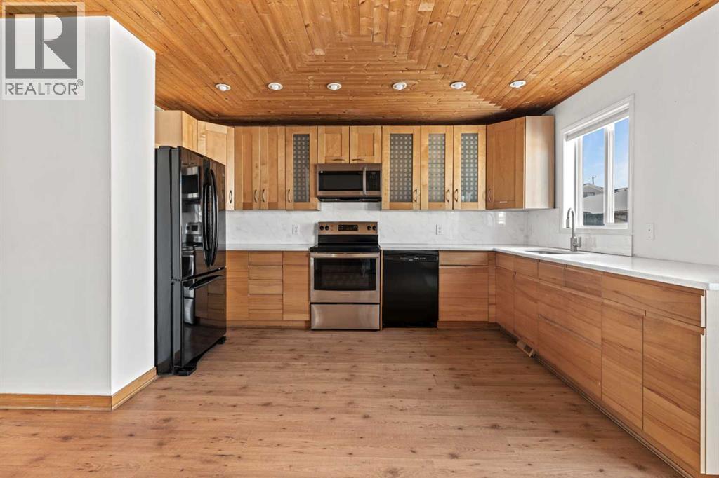 148 Martin Crossing Crescent Ne, Calgary, Alberta  T3J 3S9 - Photo 16 - A2297596