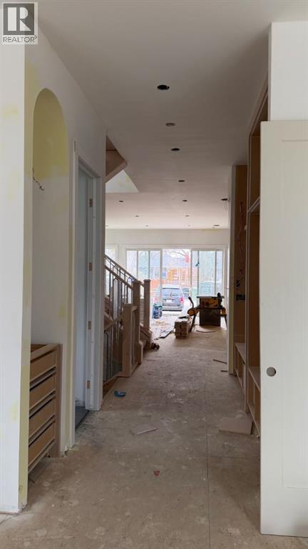 120 8 Avenue Nw, Calgary, Alberta  T2M 0A4 - Photo 11 - A2301008