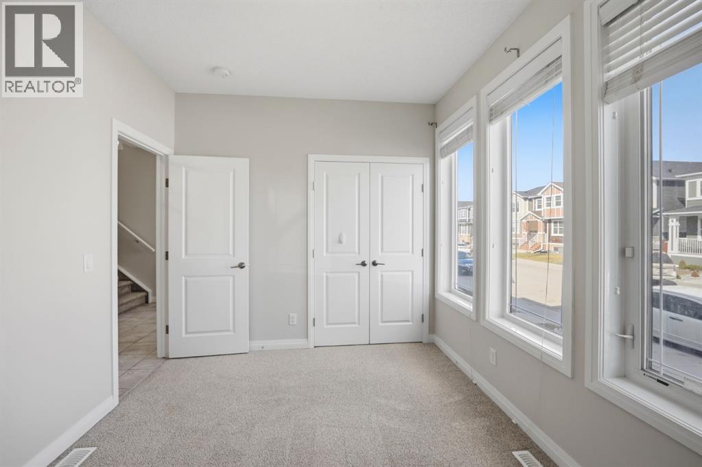 96 Red Embers Crescent NE, Calgary, Alberta  T3N 0R4 - Photo 5 - A2302158