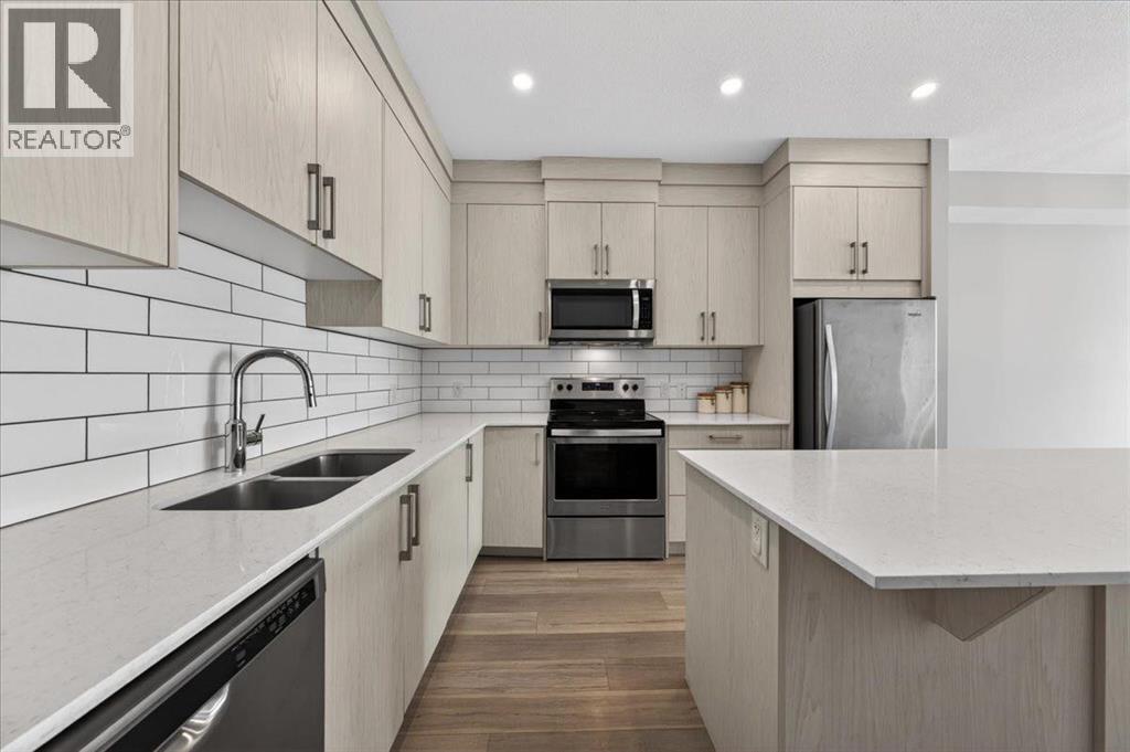 123, 123 Redstone Crescent Ne, Calgary, Alberta  T3N 1M4 - Photo 13 - A2302681