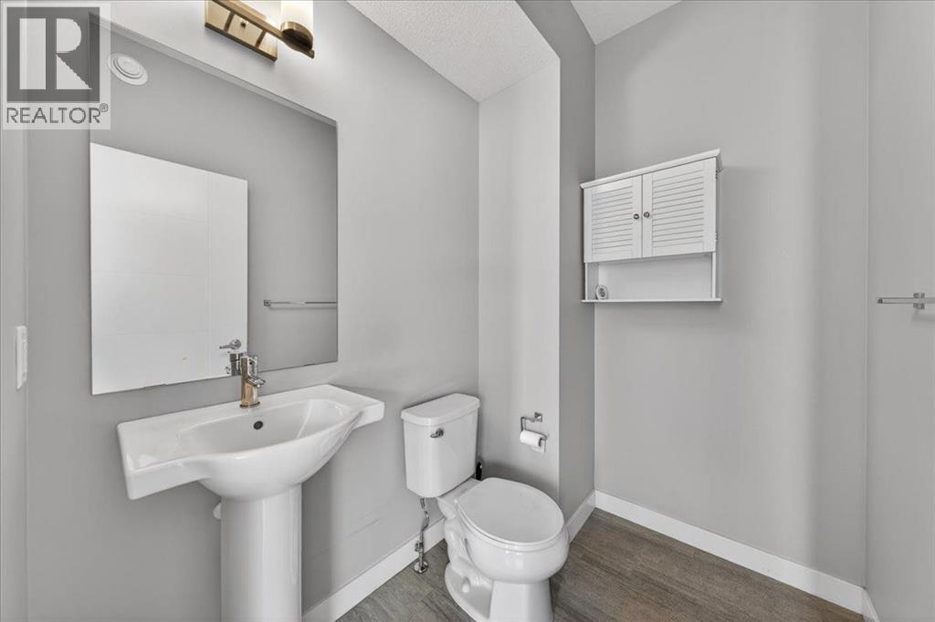 123, 123 Redstone Crescent Ne, Calgary, Alberta  T3N 1M4 - Photo 9 - A2302681