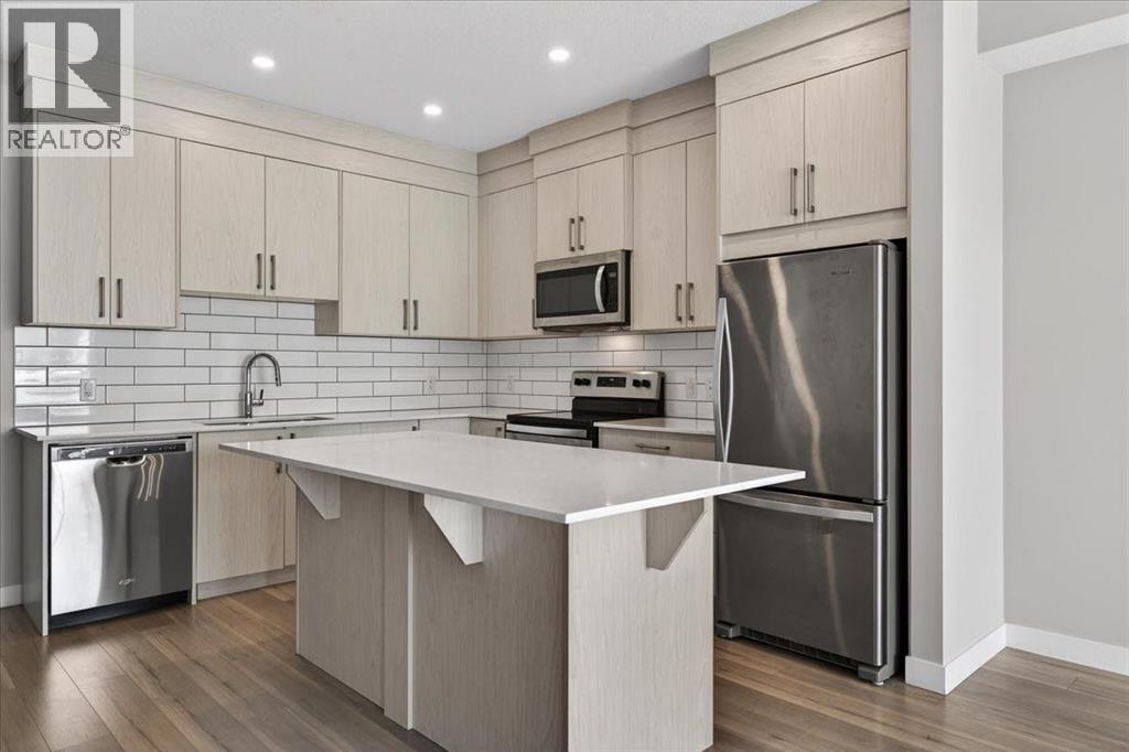 123, 123 Redstone Crescent Ne, Calgary, Alberta  T3N 1M4 - Photo 11 - A2302681