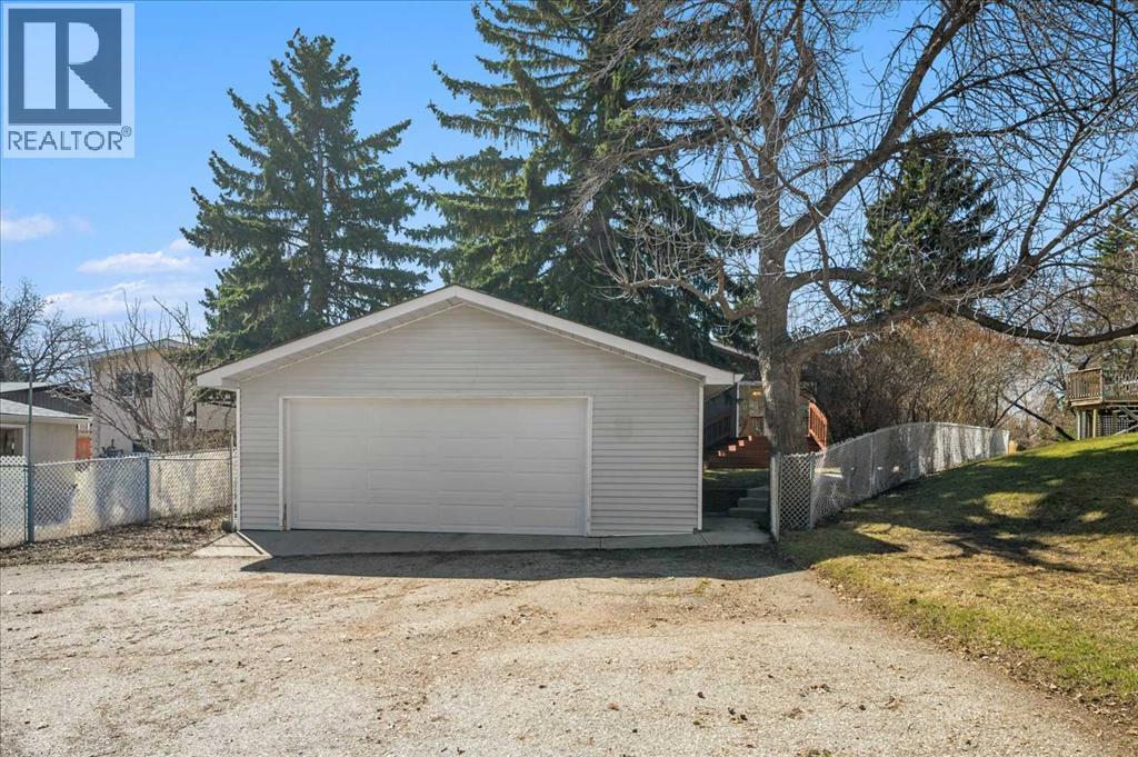 20 Brampton Crescent SW, Calgary, Alberta  T2W 0Y4 - Photo 44 - A2304005