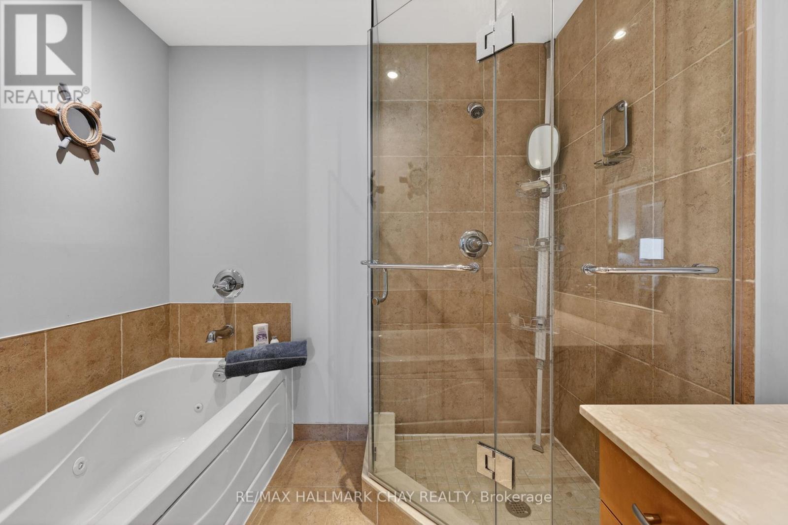 805 - 37 Ellen Street, Barrie (City Centre), Ontario  L4N 6G2 - Photo 17 - S13042744