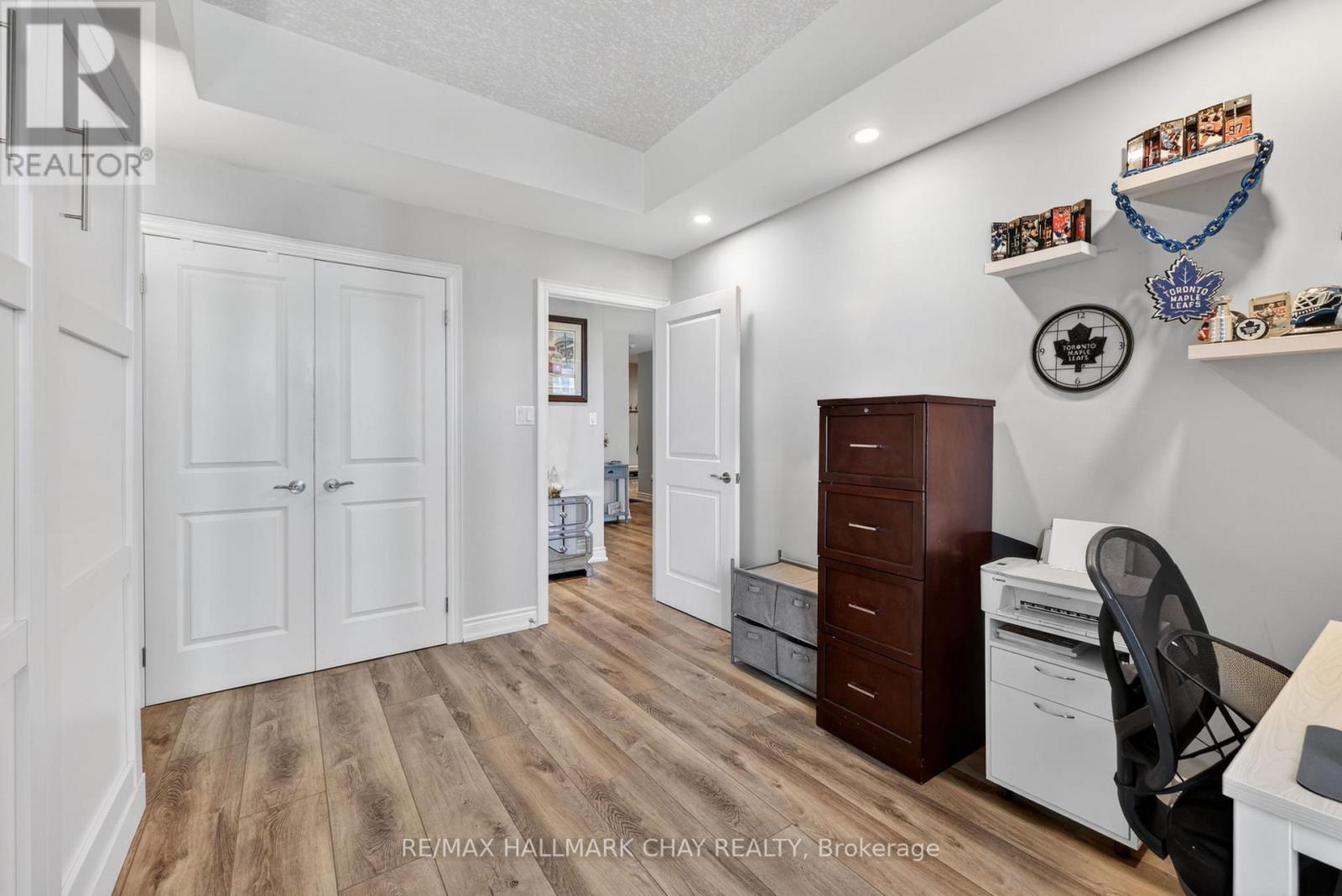 805 - 37 Ellen Street, Barrie (City Centre), Ontario  L4N 6G2 - Photo 19 - S13042744