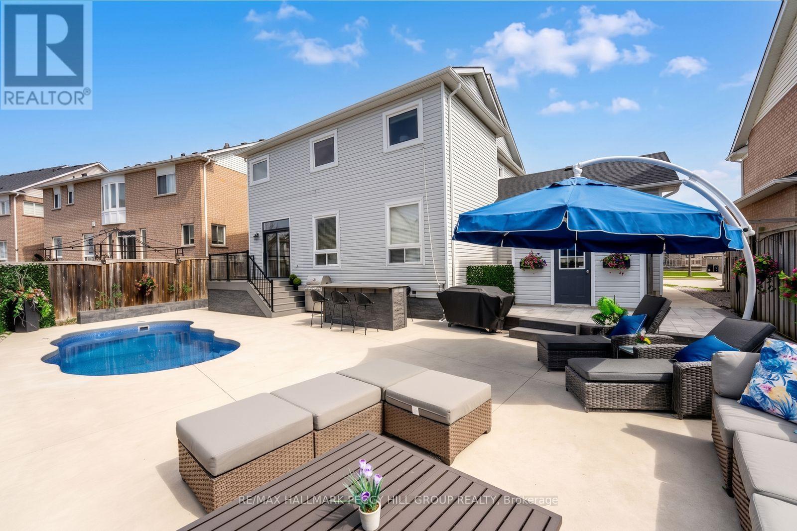 20 The Queensway, Barrie, Ontario  L4M 7H6 - Photo 2 - S13042796