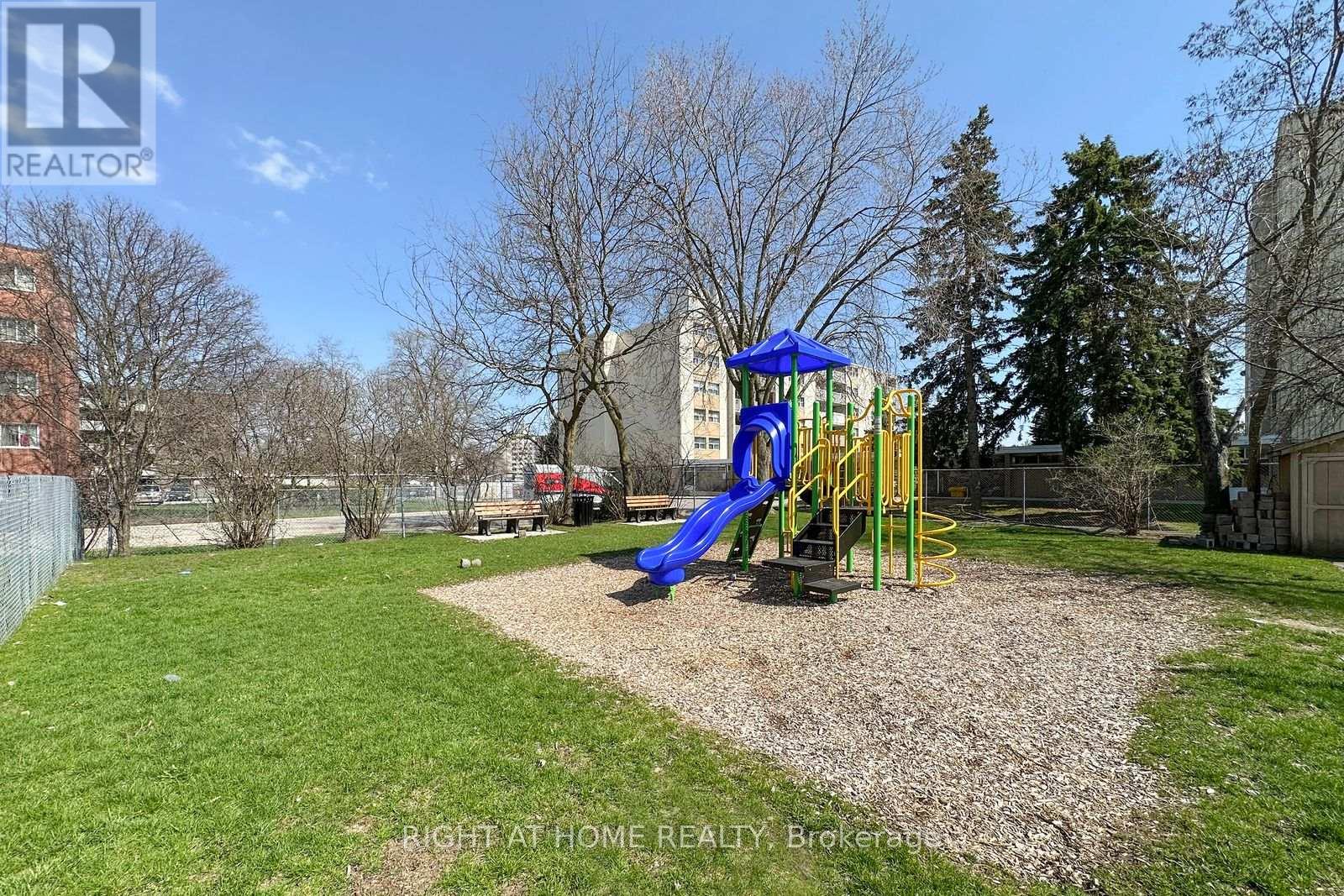 79 - 53 Taunton Road E, Oshawa, Ontario  L1G 3T6 - Photo 17 - E13035608