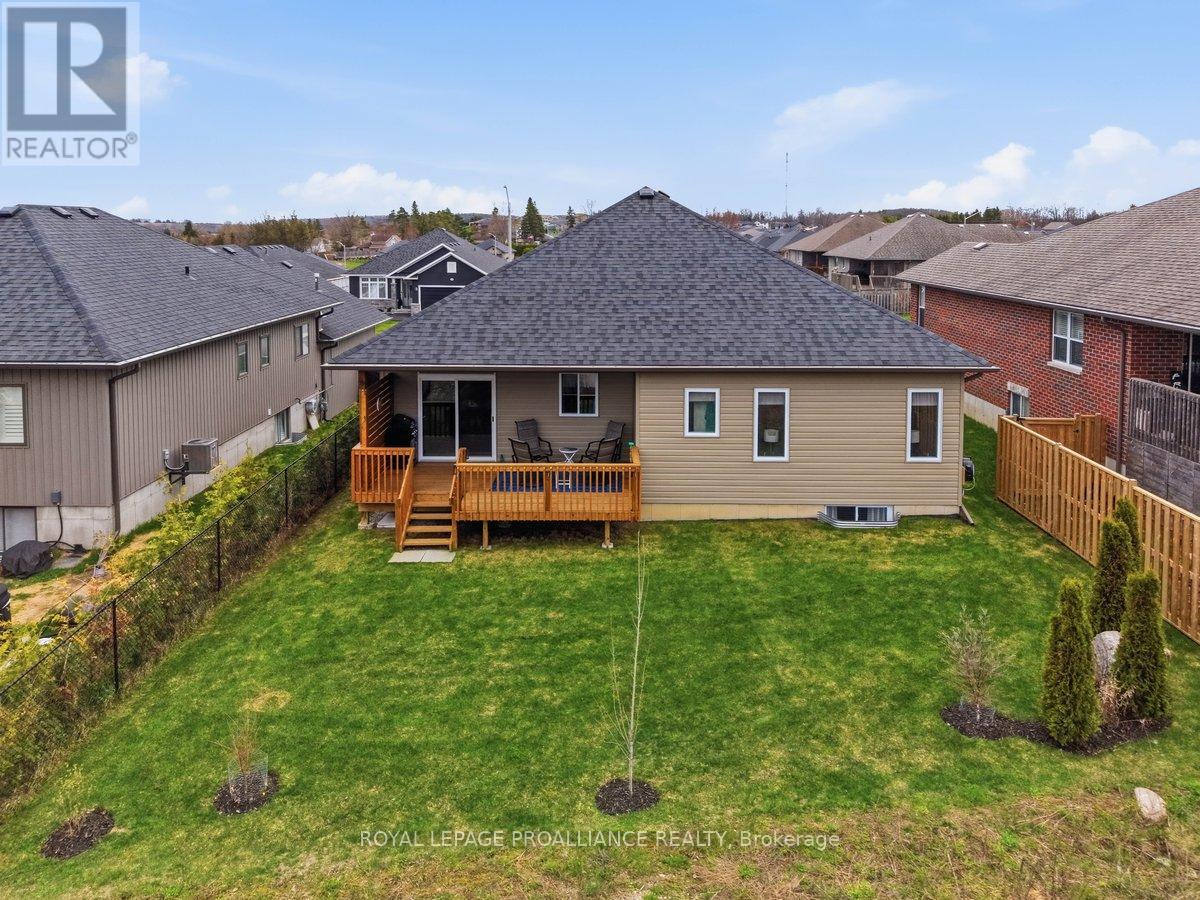 34 Rosewood Drive, Quinte West, Ontario  K0K 2C0 - Photo 41 - X12991826