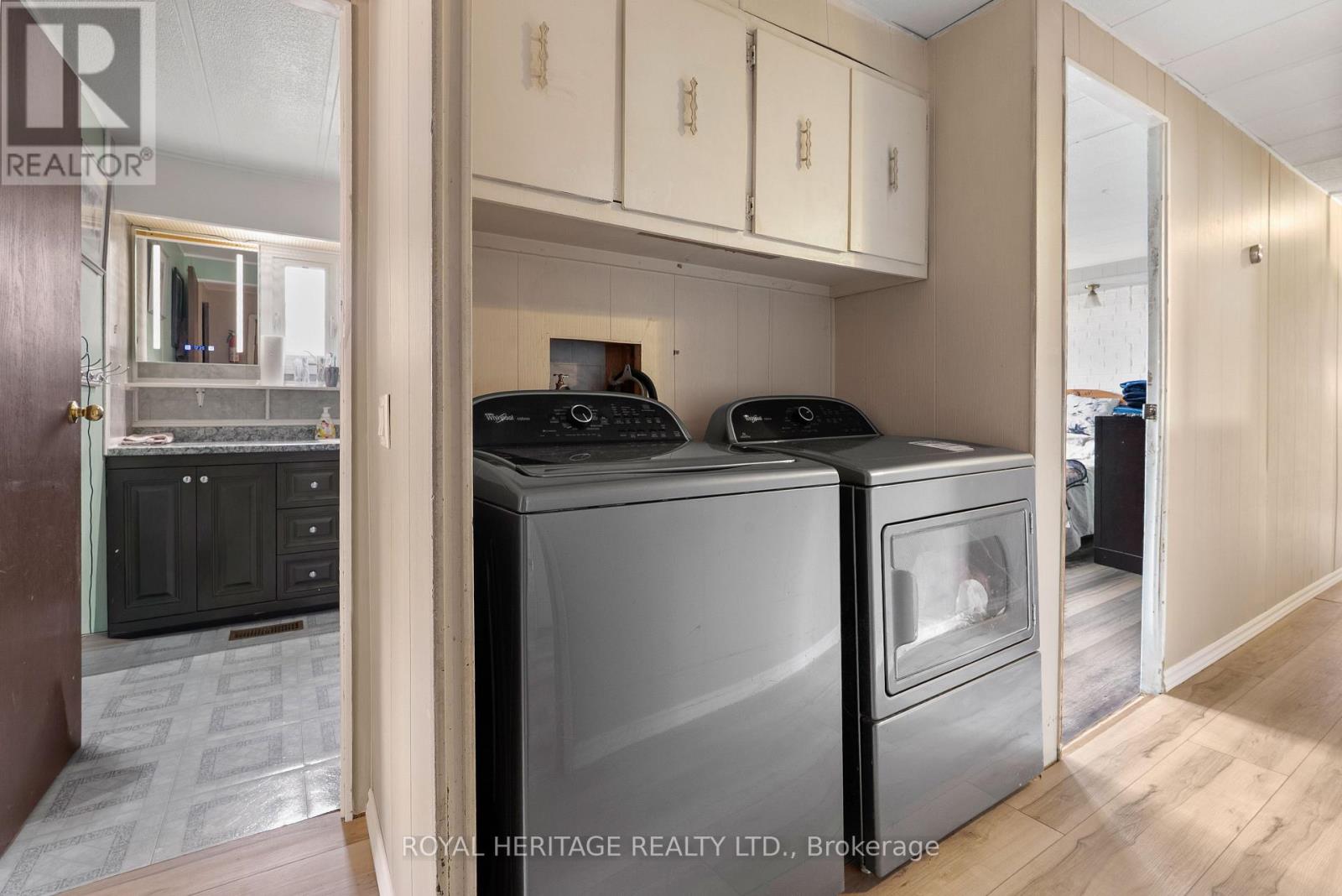 16 Fenelon Way, Kawartha Lakes, Ontario  K9V 4R1 - Photo 20 - X12952358