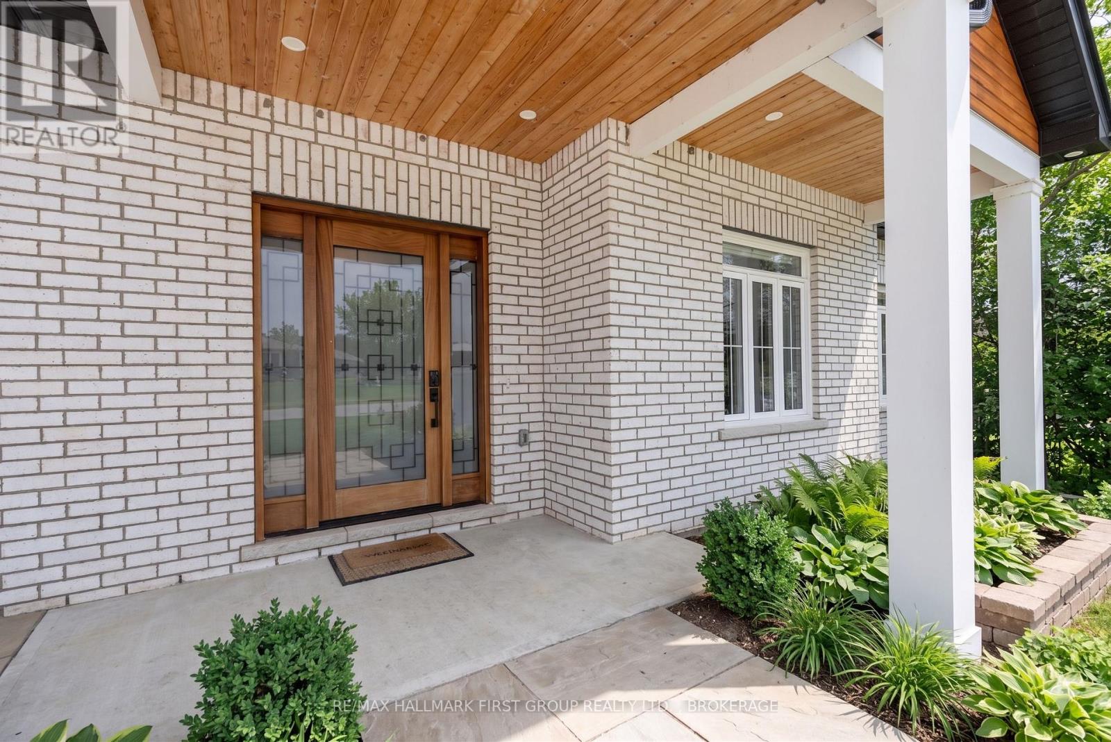 1111 Kona Crescent, Frontenac, Ontario  K0H 1X0 - Photo 3 - X12799254