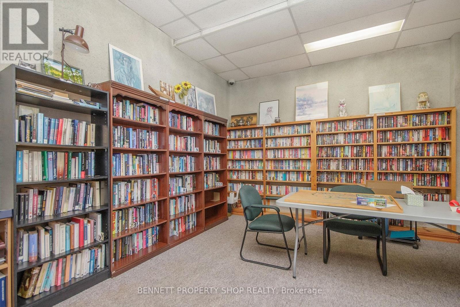 2011 - 665 Bathgate Drive, Ottawa, Ontario  K1K 3Y4 - Photo 15 - X12803660