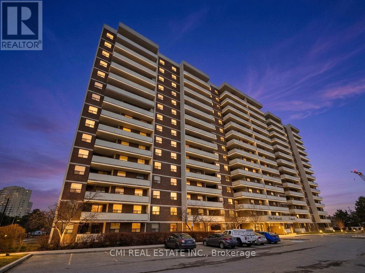 308 - 3 Lisa Street, Brampton, Ontario  L6T 4A2 - Photo 1 - W13042580