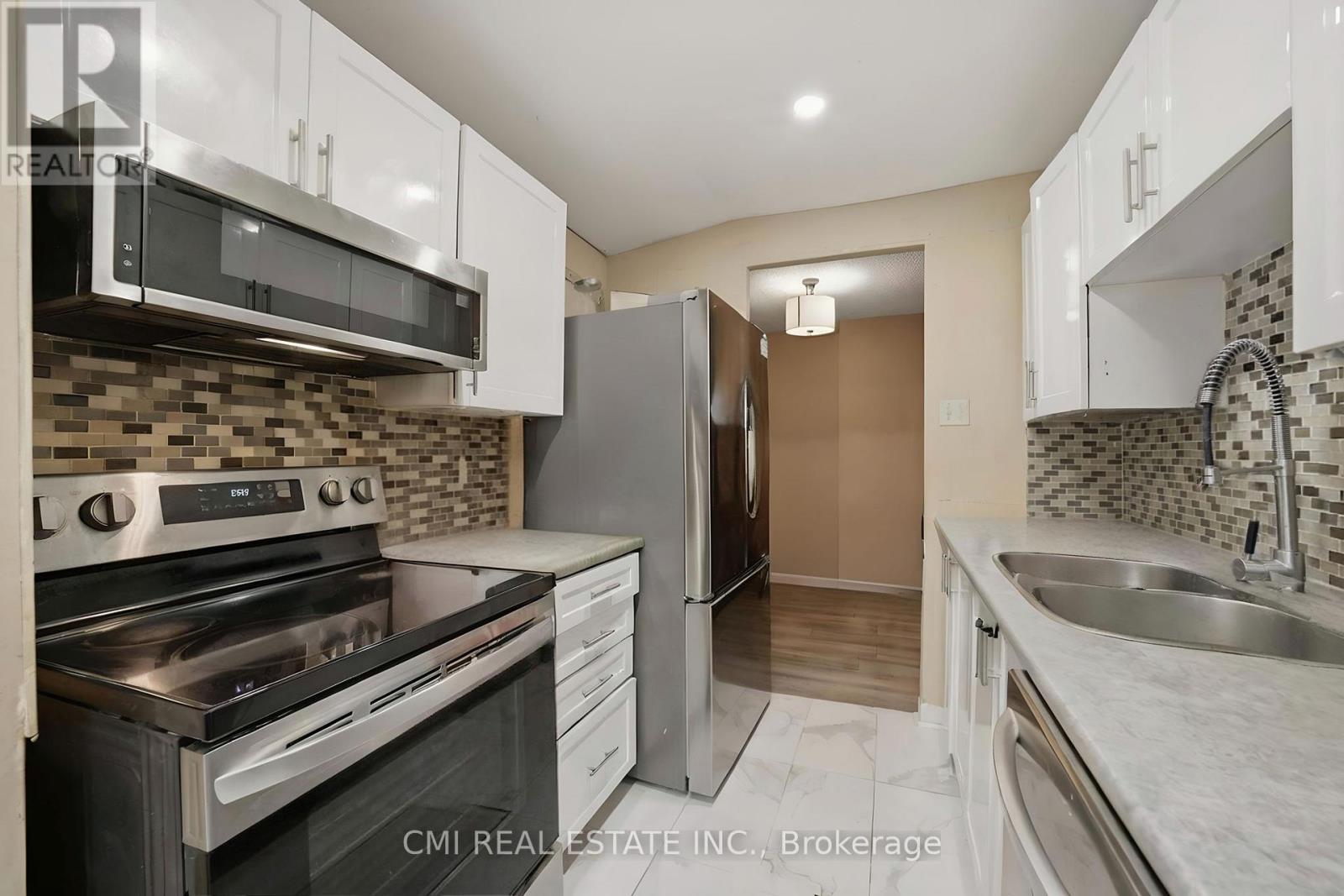 308 - 3 Lisa Street, Brampton, Ontario  L6T 4A2 - Photo 17 - W13042580